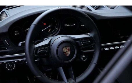 Porsche 911, 2023 год, 15 700 000 рублей, 8 фотография