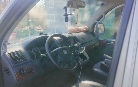 Volkswagen Multivan T5, 2007 год, 1 550 000 рублей, 3 фотография