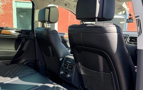 Volkswagen Touareg III, 2017 год, 3 999 999 рублей, 7 фотография