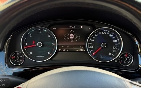 Volkswagen Touareg III, 2017 год, 3 999 999 рублей, 6 фотография