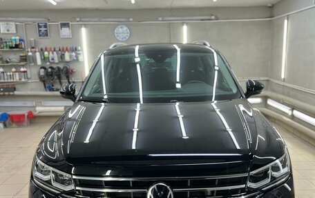 Volkswagen Tiguan II, 2021 год, 4 100 000 рублей, 13 фотография