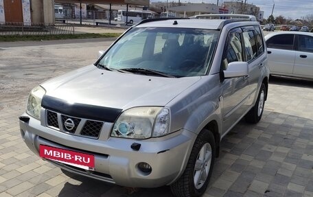Nissan X-Trail, 2005 год, 800 000 рублей, 2 фотография