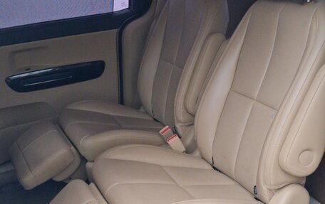 KIA Carnival III, 2018 год, 3 200 000 рублей, 29 фотография