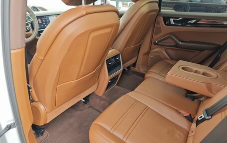 Porsche Cayenne III, 2019 год, 7 290 000 рублей, 16 фотография