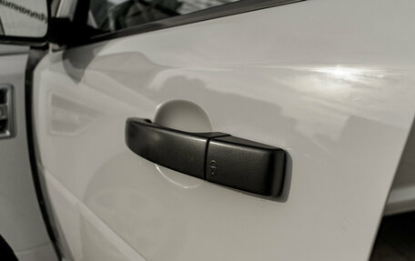 Land Rover Freelander II рестайлинг 2, 2011 год, 1 640 000 рублей, 25 фотография