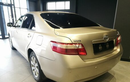 Toyota Camry, 2008 год, 980 000 рублей, 3 фотография