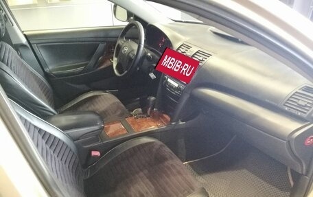 Toyota Camry, 2008 год, 980 000 рублей, 16 фотография