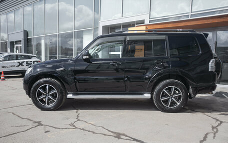 Mitsubishi Pajero IV, 2015 год, 2 498 000 рублей, 1 фотография