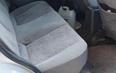 Suzuki Baleno I, 2000 год, 160 000 рублей, 7 фотография