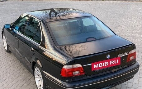 BMW 5 серия, 2002 год, 800 000 рублей, 2 фотография