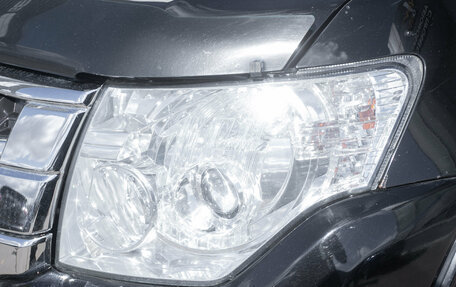 Mitsubishi Pajero IV, 2015 год, 2 498 000 рублей, 3 фотография