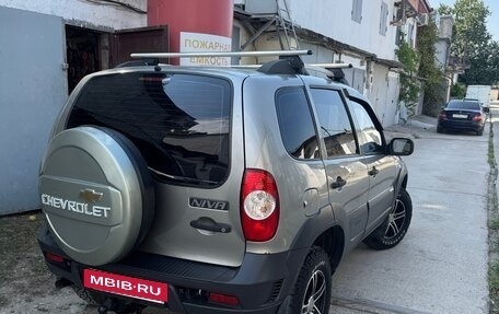 Chevrolet Niva I рестайлинг, 2012 год, 560 000 рублей, 15 фотография