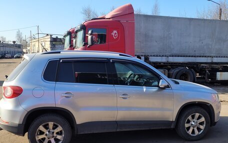 Volkswagen Tiguan I, 2010 год, 650 000 рублей, 4 фотография