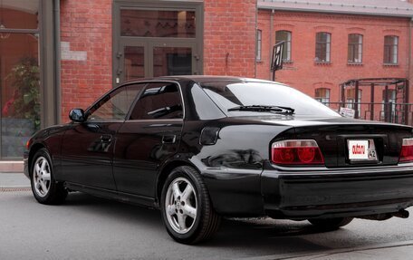 Toyota Chaser VI, 1998 год, 880 000 рублей, 3 фотография