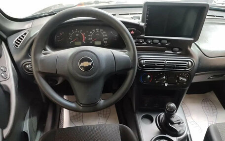 Chevrolet Niva I рестайлинг, 2017 год, 790 000 рублей, 11 фотография