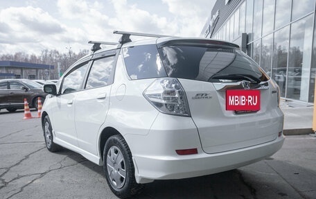 Honda Fit Shuttle I рестайлинг, 2011 год, 745 000 рублей, 3 фотография