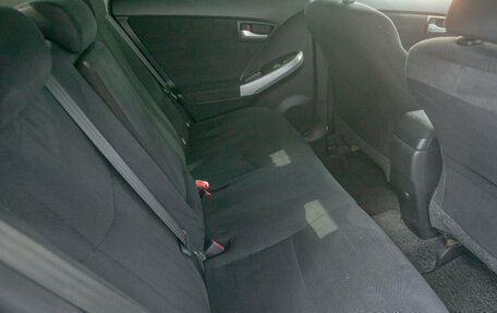 Toyota Prius, 2014 год, 1 145 000 рублей, 9 фотография