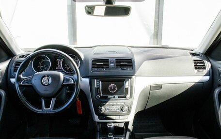 Skoda Yeti I рестайлинг, 2016 год, 1 555 000 рублей, 16 фотография