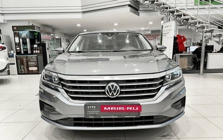 Volkswagen Passat B8 рестайлинг, 2020 год, 1 390 000 рублей, 2 фотография