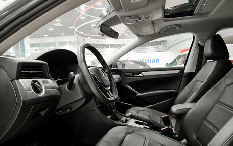 Volkswagen Passat B8 рестайлинг, 2020 год, 1 390 000 рублей, 20 фотография