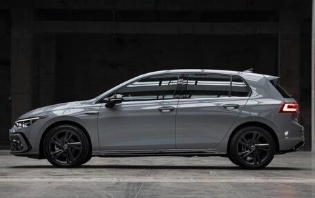 Volkswagen Golf VIII, 2022 год, 2 300 000 рублей, 4 фотография