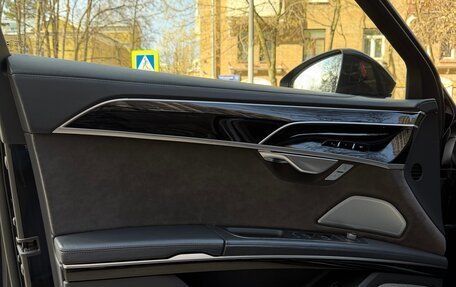 Audi A8, 2022 год, 7 850 000 рублей, 9 фотография