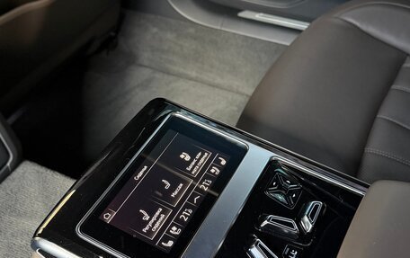 Audi A8, 2022 год, 7 850 000 рублей, 11 фотография