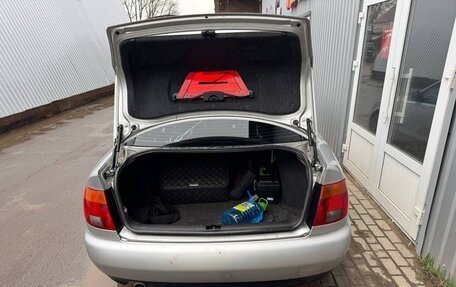 Audi A4, 1994 год, 350 000 рублей, 5 фотография