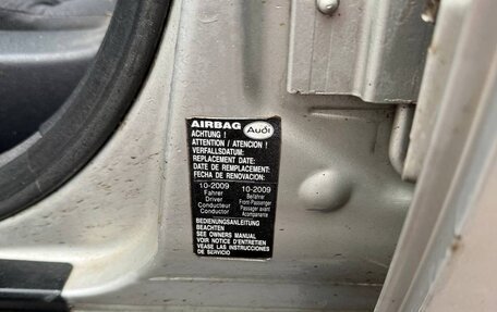 Audi A4, 1994 год, 350 000 рублей, 12 фотография