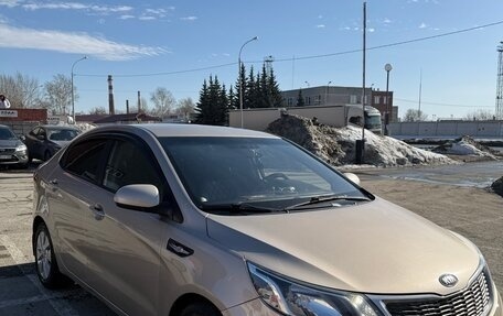 KIA Rio III рестайлинг, 2013 год, 750 000 рублей, 2 фотография
