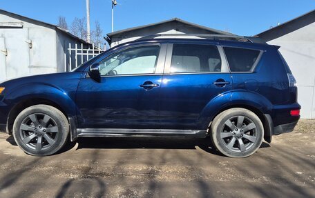 Mitsubishi Outlander III рестайлинг 3, 2011 год, 1 585 000 рублей, 16 фотография