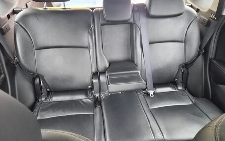 Mitsubishi Outlander III рестайлинг 3, 2011 год, 1 585 000 рублей, 29 фотография