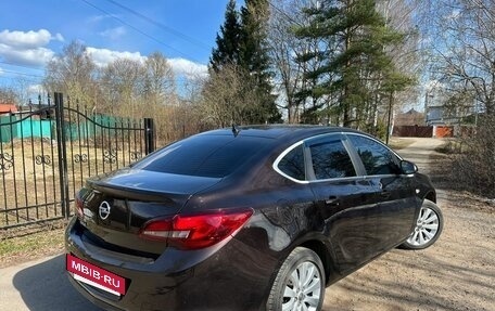 Opel Astra J, 2014 год, 830 000 рублей, 5 фотография