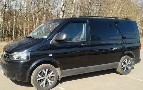 Volkswagen Multivan T5, 2010 год, 1 890 000 рублей, 3 фотография