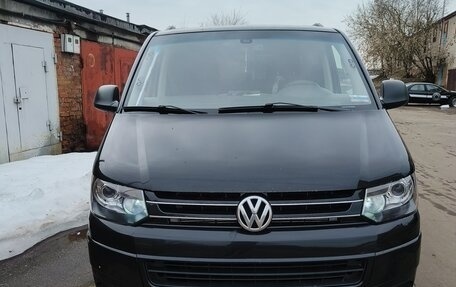 Volkswagen Multivan T5, 2010 год, 1 890 000 рублей, 2 фотография