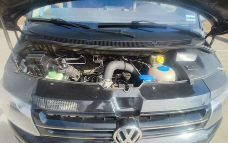 Volkswagen Multivan T5, 2010 год, 1 890 000 рублей, 20 фотография