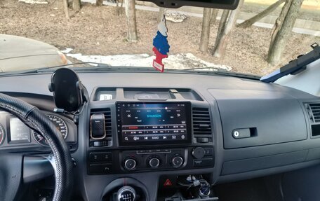 Volkswagen Multivan T5, 2010 год, 1 890 000 рублей, 18 фотография