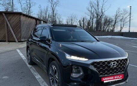 Hyundai Santa Fe IV, 2019 год, 3 000 000 рублей, 2 фотография