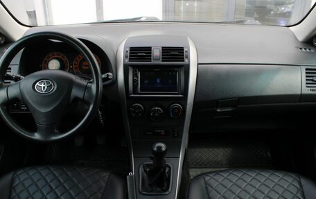 Toyota Corolla, 2007 год, 670 000 рублей, 20 фотография