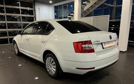 Skoda Octavia, 2019 год, 1 555 000 рублей, 5 фотография