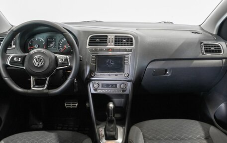 Volkswagen Polo VI (EU Market), 2018 год, 1 293 200 рублей, 6 фотография