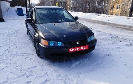 Honda Accord VII рестайлинг, 1998 год, 600 000 рублей, 1 фотография