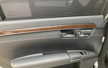 Mercedes-Benz S-Класс, 2011 год, 1 450 000 рублей, 22 фотография