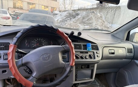 Toyota Sienna I, 2000 год, 580 000 рублей, 5 фотография