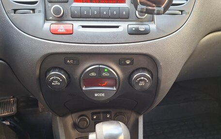 KIA Rio II, 2010 год, 620 000 рублей, 2 фотография