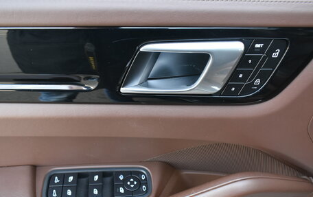 Porsche Cayenne III, 2021 год, 8 500 000 рублей, 17 фотография