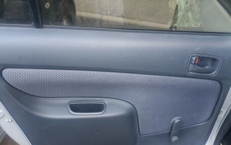 Toyota Succeed I рестайлинг, 2012 год, 750 000 рублей, 10 фотография