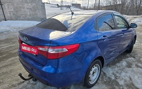 KIA Rio III рестайлинг, 2013 год, 700 000 рублей, 11 фотография