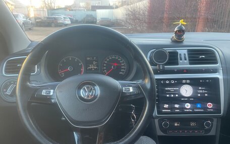 Volkswagen Polo VI (EU Market), 2016 год, 990 000 рублей, 8 фотография