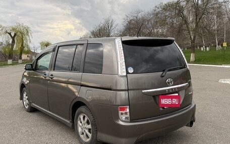 Toyota ISis I, 2009 год, 895 000 рублей, 5 фотография